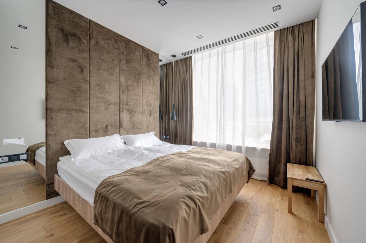 Basis Apartments - Adults Only Kiev Ngoại thất bức ảnh